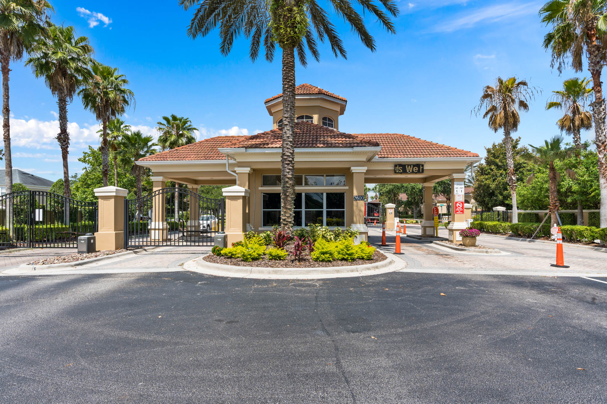 Closest CVS and Walgreens to Windsor Hills Resort