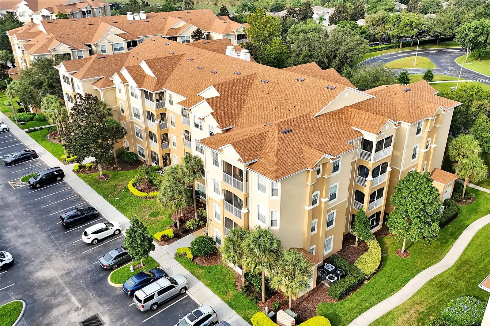 Can Off-Site Guests Park at Disney World?