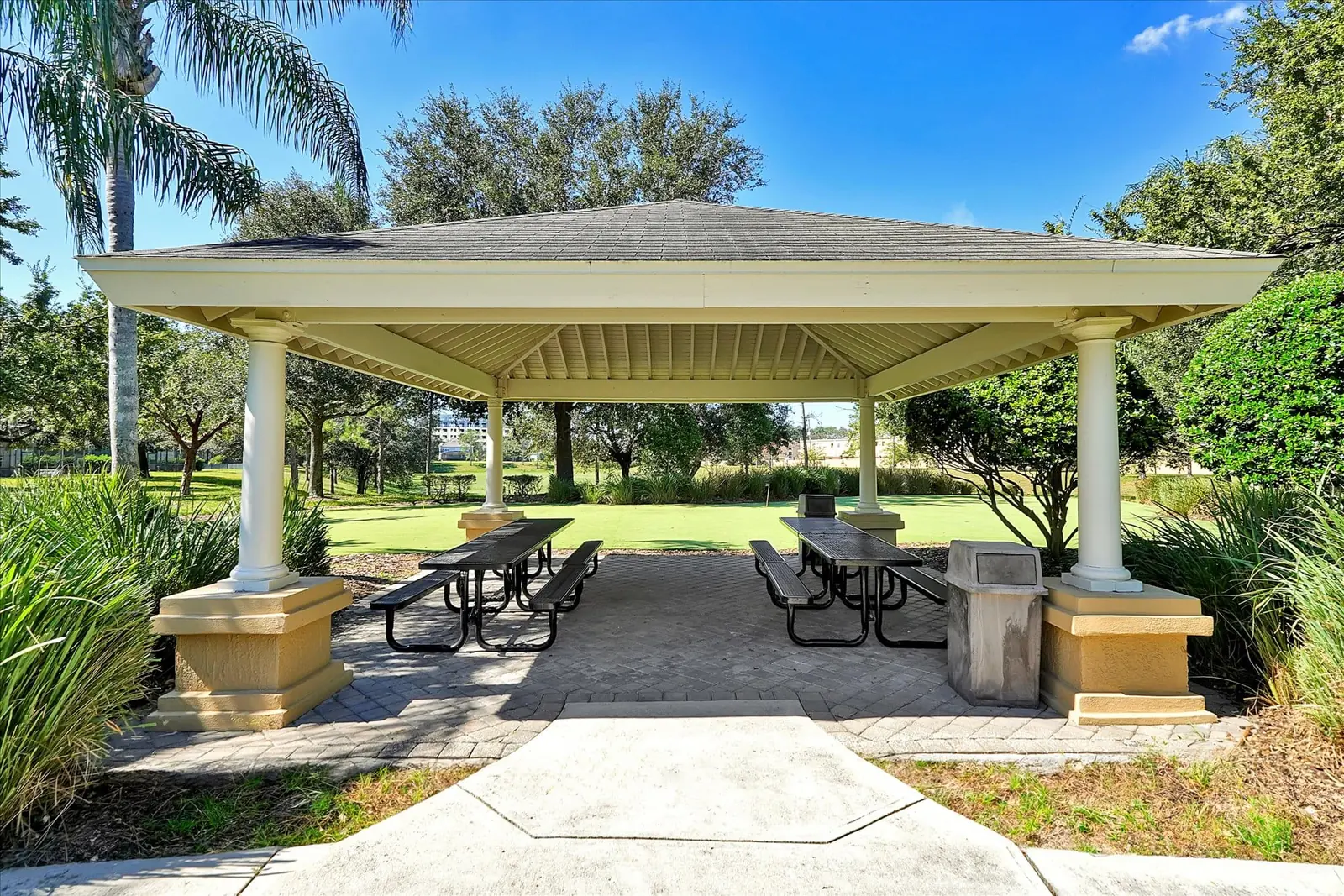 The picnic pavilion at Windsor Hills Resort