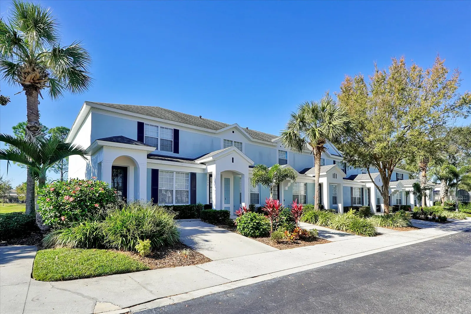 A row of townhouses at Windsor Hills Resort